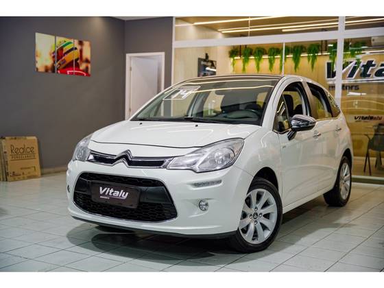 CITROËN C3 1.6 EXCLUSIVE 16V FLEX 4P AUTOMÁTICO CITROËN C3 1.6 EXCLUSIVE 16V FLEX 4P AUTOMÁTICO